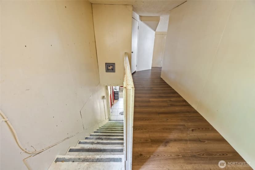 Property photo for 909 Fir Street Ne, Olympia photo 20