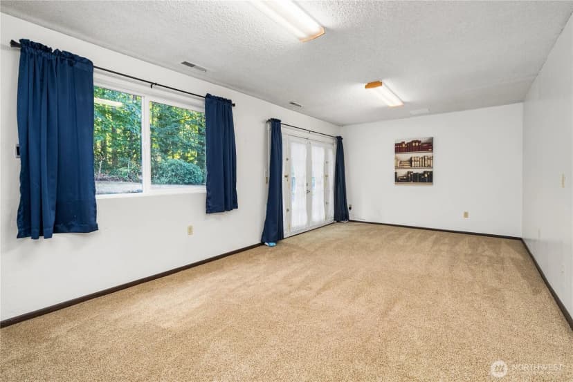 Property photo for 3109 Ne 40th Place, Bremerton photo 17