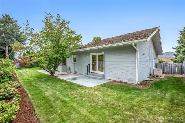 Property photo for 1005 Fairview Place, East Wenatchee photo 2