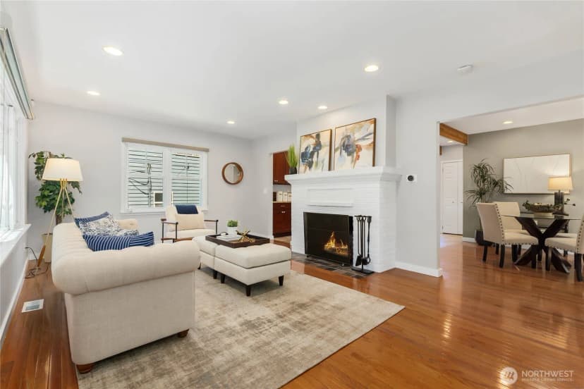 Property photo for 1628 27th Avenue, Seattle photo 4