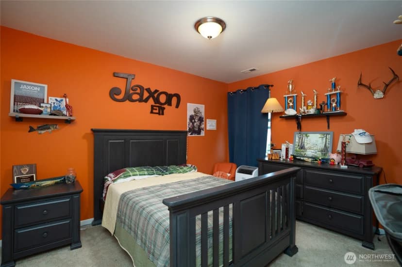 Property photo for 2917 Sw Berwick Drive, Oak Harbor photo 20