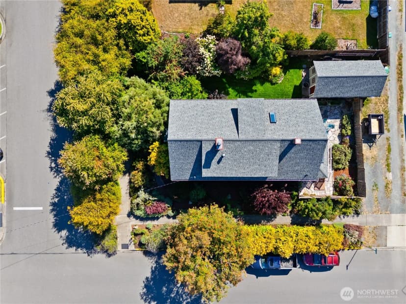 Property photo for 1219 10th Street, Anacortes photo 37