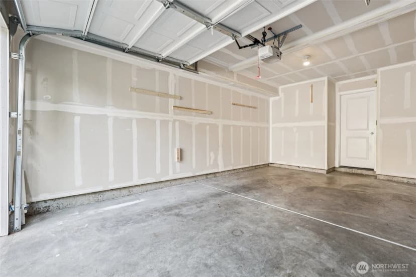 Property photo for 3006 Sw Bataan Street, Seattle photo 17
