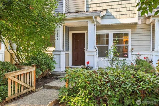 Property photo for 3006 Sw Bataan Street, Seattle photo 4