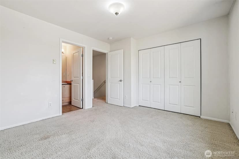 Property photo for 3006 Sw Bataan Street, Seattle photo 13