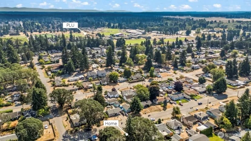 Property photo for 1009 118th Street S, Tacoma photo 17