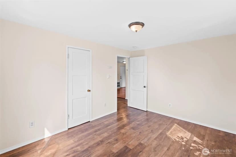 Property photo for 1009 118th Street S, Tacoma photo 11