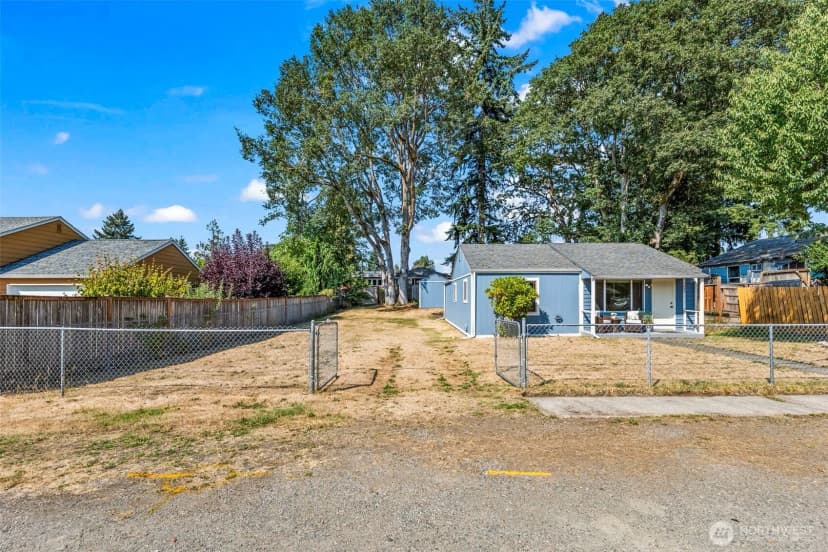 Property photo for 1009 118th Street S, Tacoma photo 26