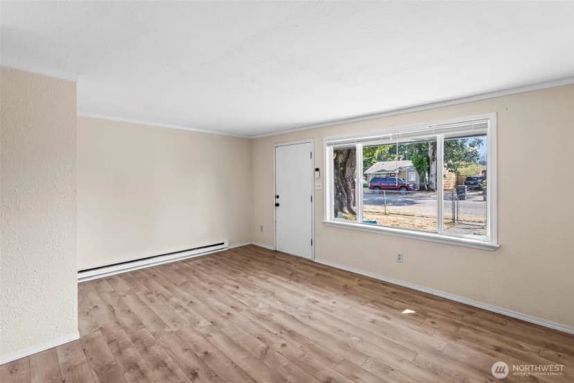 Property photo for 1009 118th Street S, Tacoma photo 5
