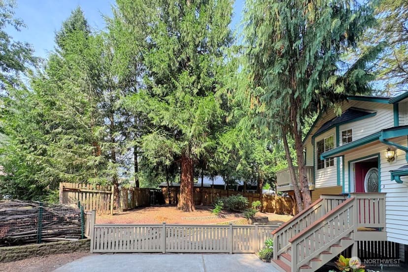 Property photo for 11714 36th Avenue Ne, Seattle photo 36