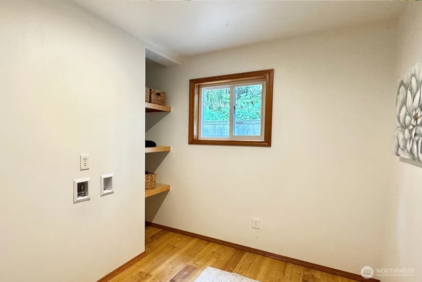Property photo for 11714 36th Avenue Ne, Seattle photo 30