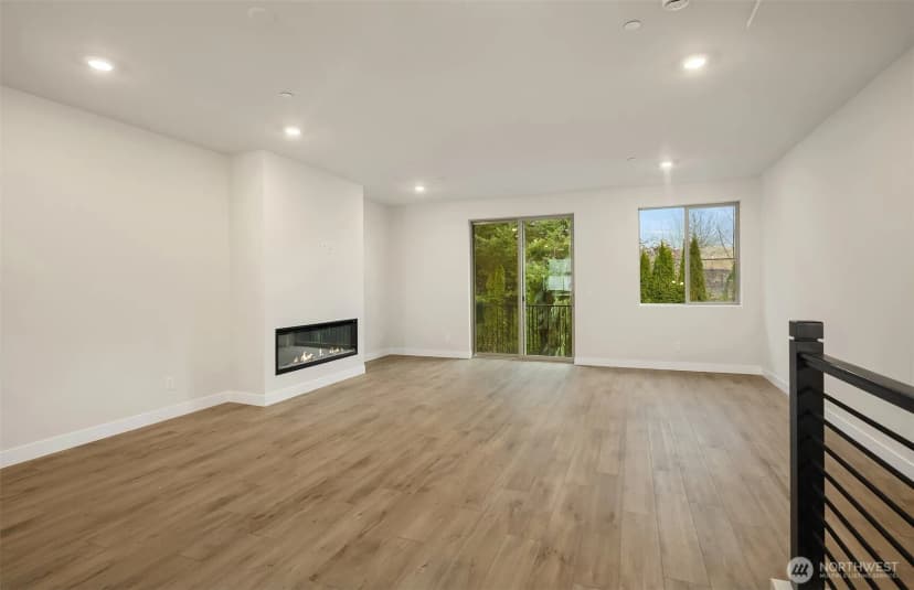 Property photo for 26543 Ne 143rd Circle Ne #10-d, Duvall photo 7