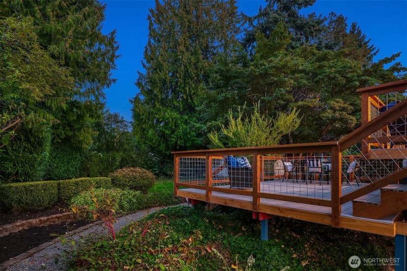 Property photo for 12828 110th Avenue Ne, Kirkland photo 34