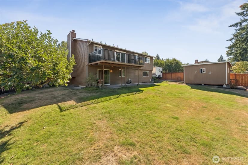 Property photo for 2402 Se 21st Street, Renton photo 24