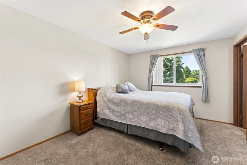 Property photo for 2402 Se 21st Street, Renton photo 10