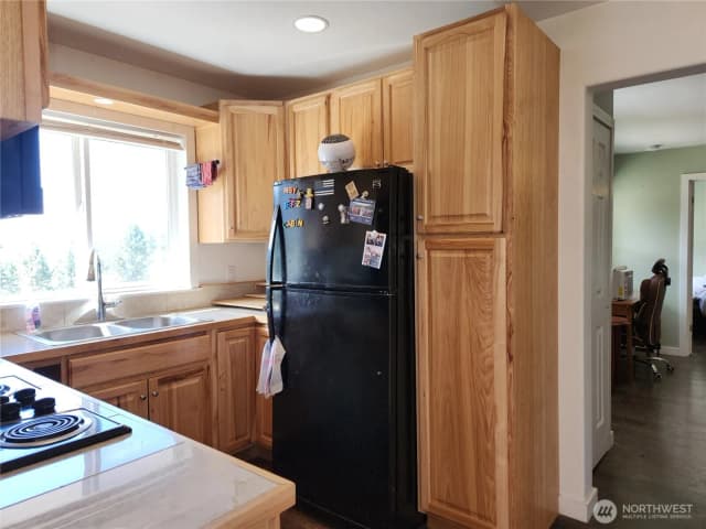 Property photo for 1178 E Oregon Avenue, Republic photo 5