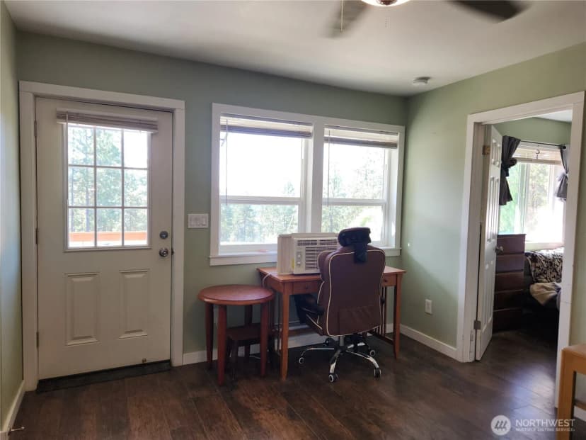 Property photo for 1178 E Oregon Avenue, Republic photo 2