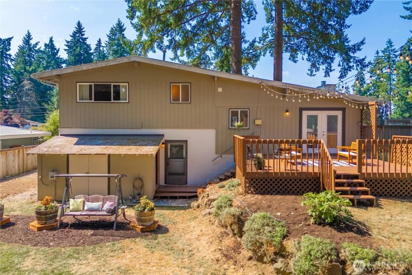 Property photo for 35770 27th Avenue S, Federal Way photo 34