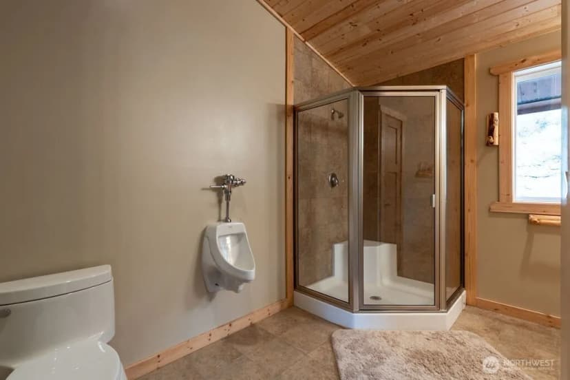 Property photo for 45500 Chardonnie Lane N, Grand Coulee photo 32