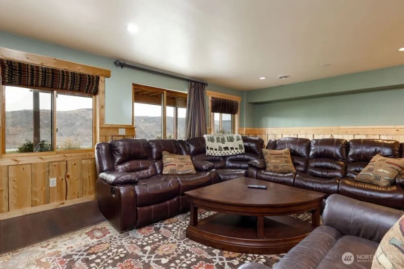 Property photo for 45500 Chardonnie Lane N, Grand Coulee photo 18