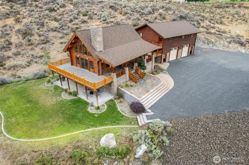 Property photo for 45500 Chardonnie Lane N, Grand Coulee