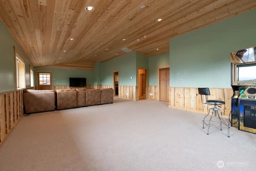 Property photo for 45500 Chardonnie Lane N, Grand Coulee photo 30