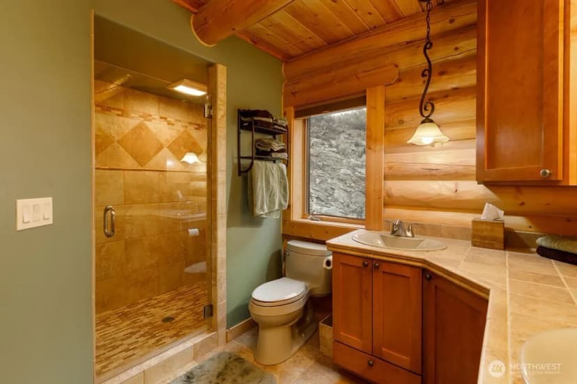 Property photo for 45500 Chardonnie Lane N, Grand Coulee photo 13