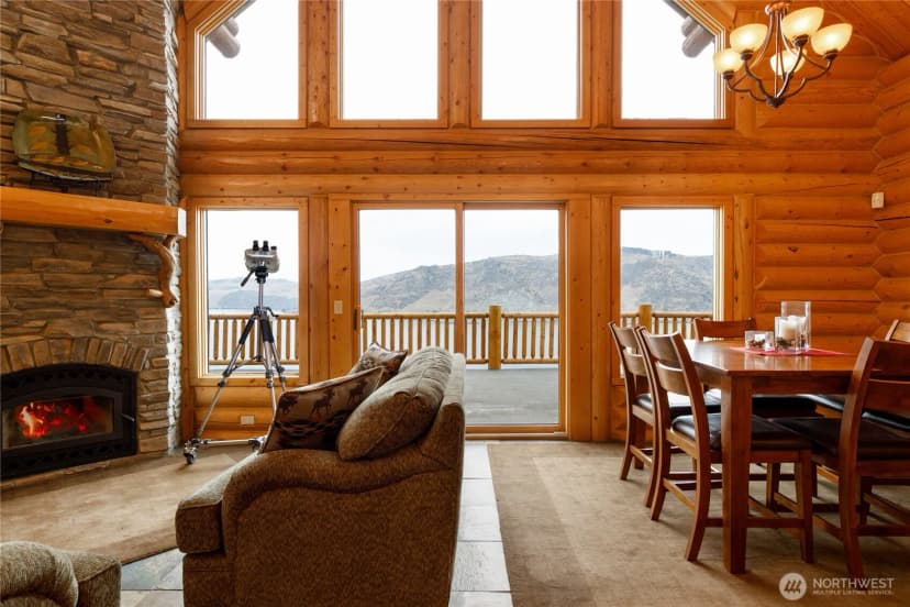Property photo for 45500 Chardonnie Lane N, Grand Coulee photo 7