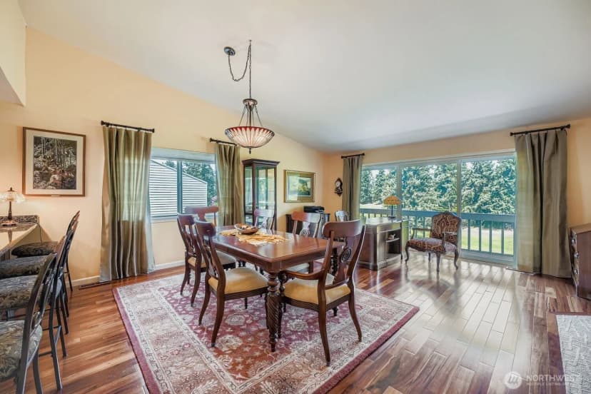 Property photo for 2730 Sw 327th Street #d18, Federal Way photo 8
