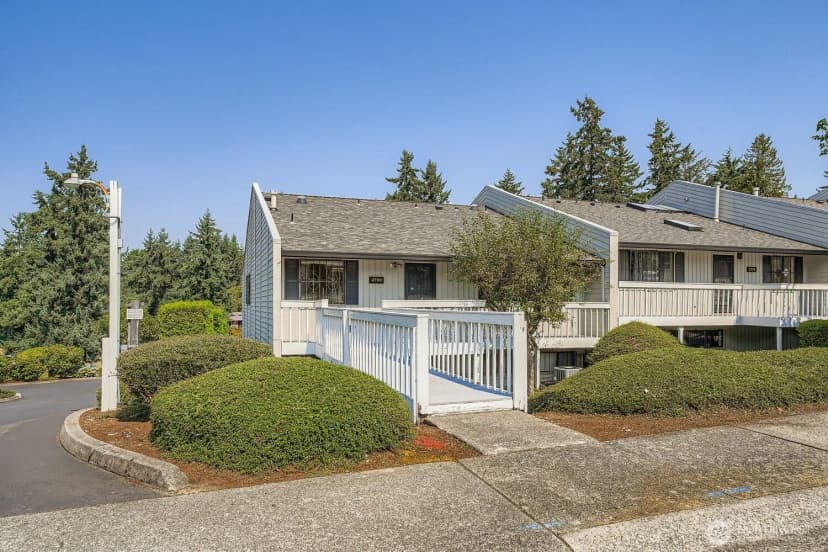 Property photo for 2730 Sw 327th Street #d18, Federal Way photo 27