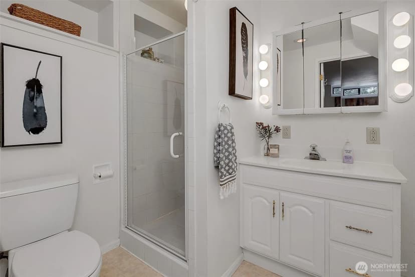 Property photo for 6976 Sylvan Way Sw, Seattle photo 32