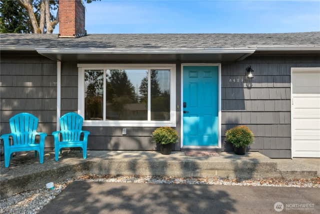 Property photo for 8429 Washington Boulevard Sw, Lakewood photo 2