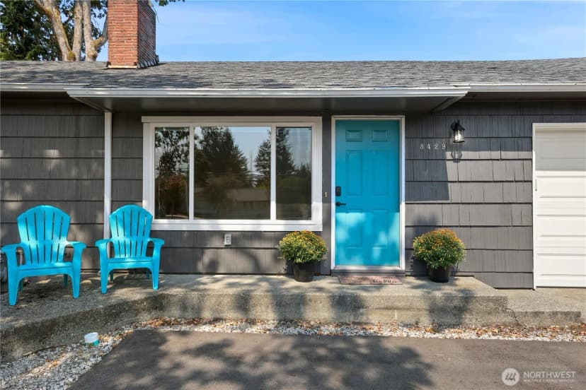 Property photo for 8429 Washington Boulevard Sw, Lakewood photo 2