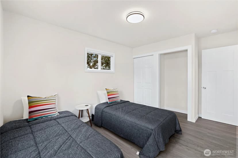 Property photo for 8429 Washington Boulevard Sw, Lakewood photo 13