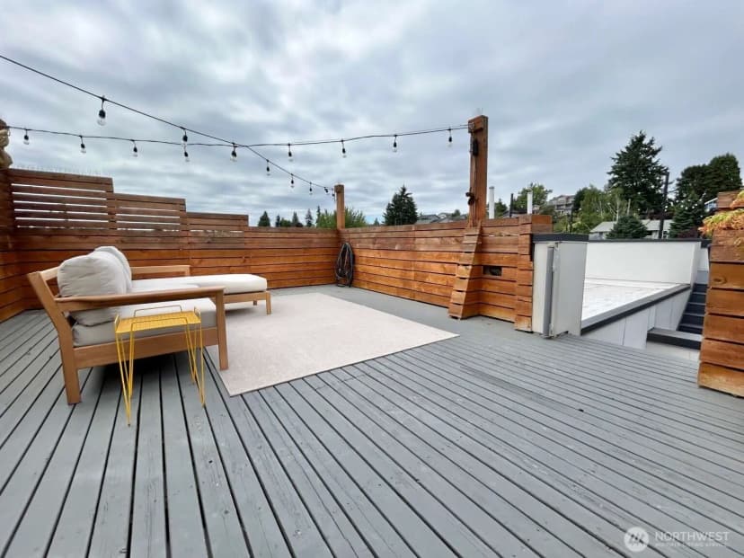 Property photo for 4852 40th Avenue Sw #b, Seattle photo 24
