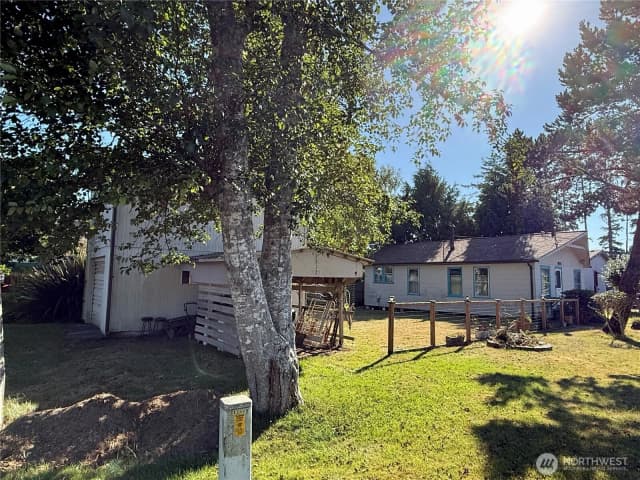Property photo for 1512 270th Place, Ocean Park photo 3