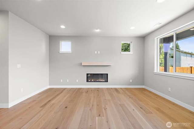 Property photo for 13811 48th Drive Se #b, Snohomish photo 4