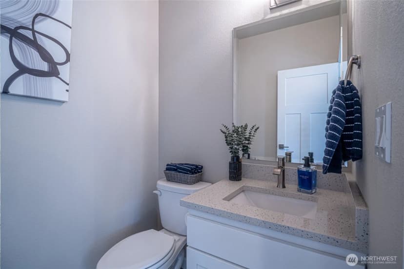 Property photo for 4213 Caddyshack Drive Ne, Lacey photo 14