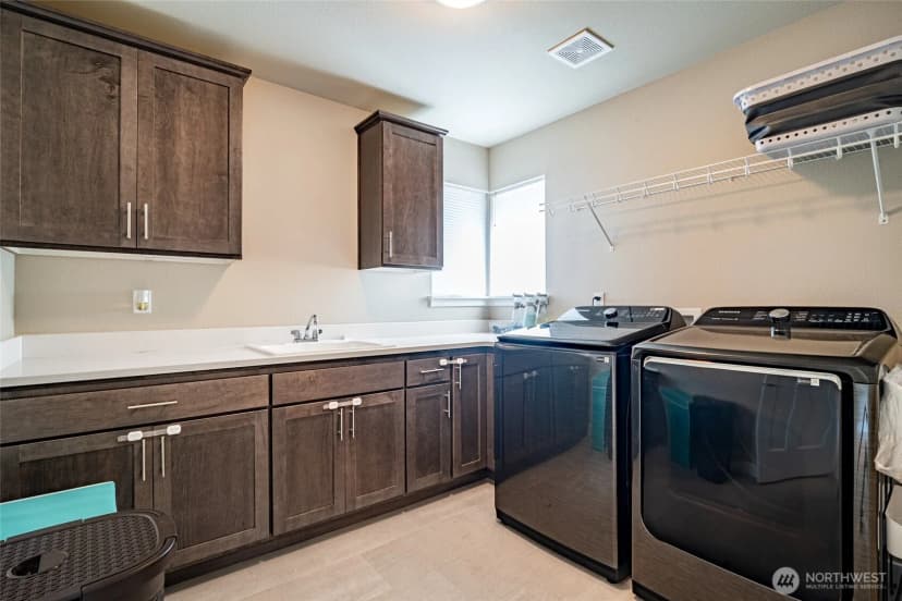 Property photo for 4213 Caddyshack Drive Ne, Lacey photo 30