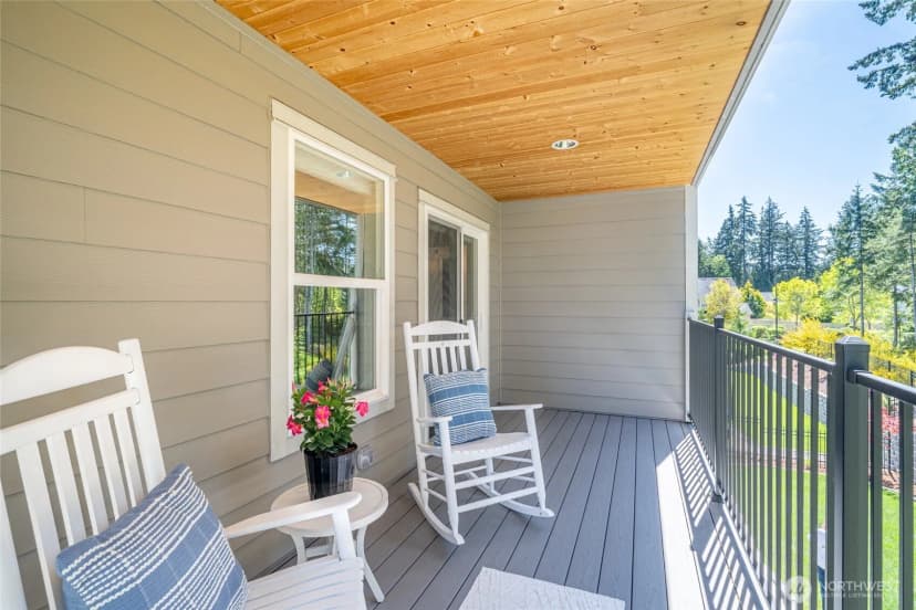 Property photo for 4213 Caddyshack Drive Ne, Lacey photo 20