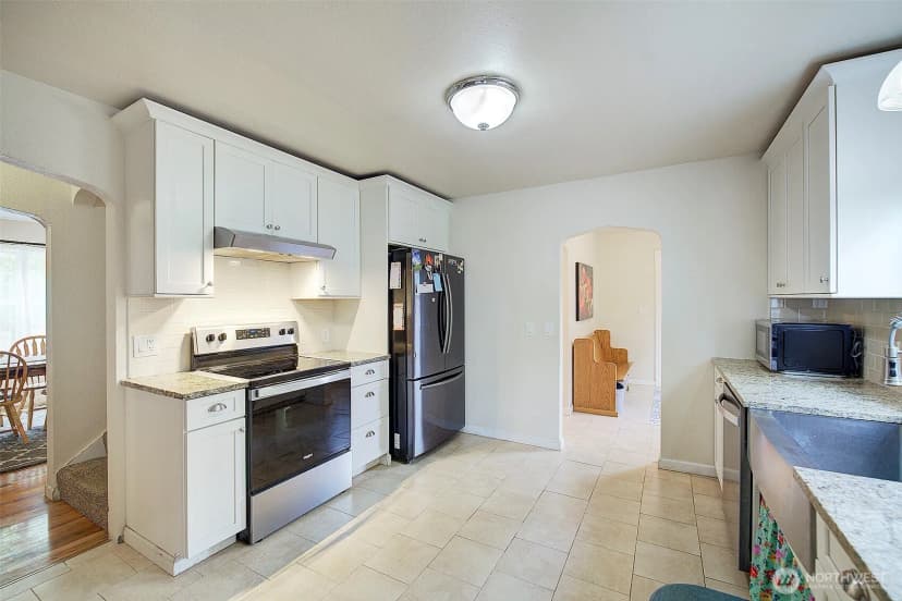 Property photo for 31612 8th Avenue S, Roy photo 18