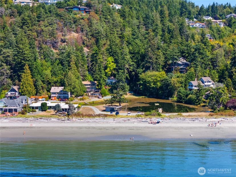 Property photo for 3999 Chiquita Lane, Anacortes photo 36