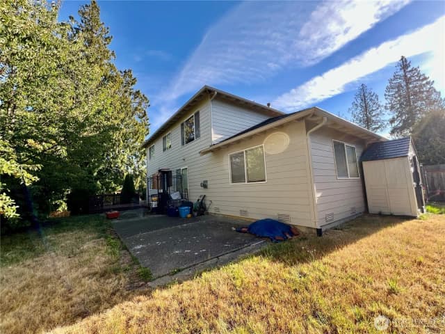 Property photo for 6496 Grand Pine Loop Ne, Bremerton photo 4