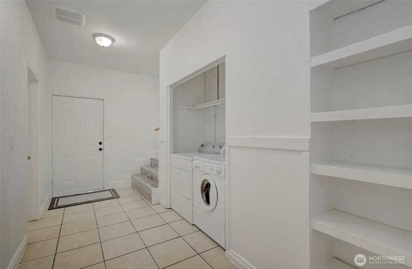 Property photo for 132 N Maple Street, Kelso photo 12