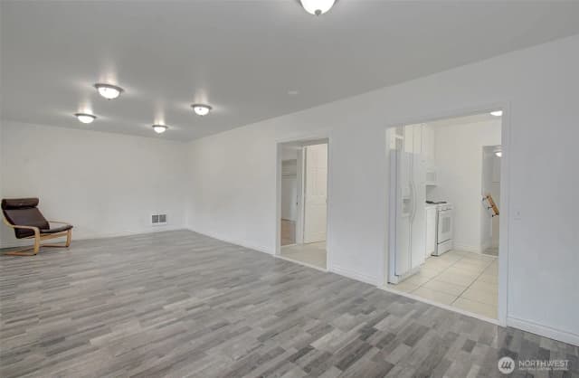 Property photo for 132 N Maple Street, Kelso photo 3