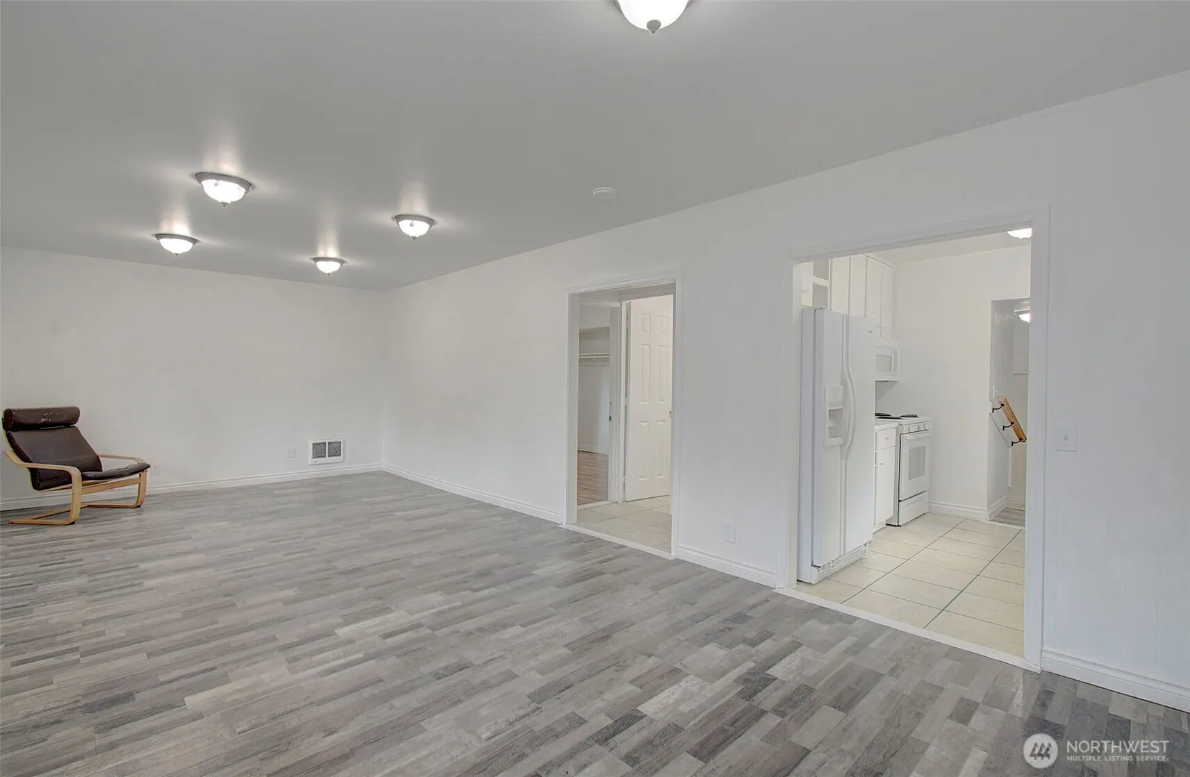Property photo for 132 N Maple Street, Kelso photo 3