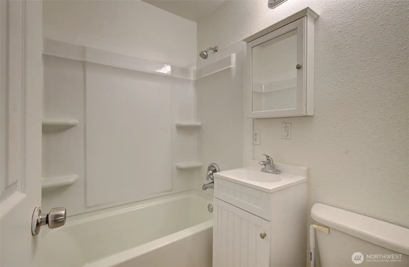 Property photo for 132 N Maple Street, Kelso photo 5