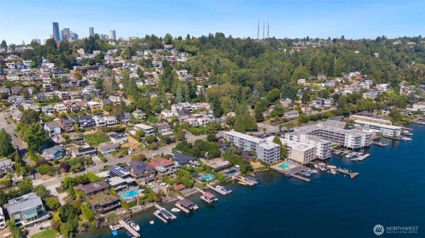 Property photo for 720 Lakeside Avenue S #404, Seattle photo 31