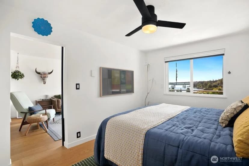 Property photo for 720 Lakeside Avenue S #404, Seattle photo 18