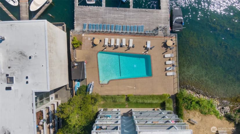 Property photo for 720 Lakeside Avenue S #404, Seattle photo 35